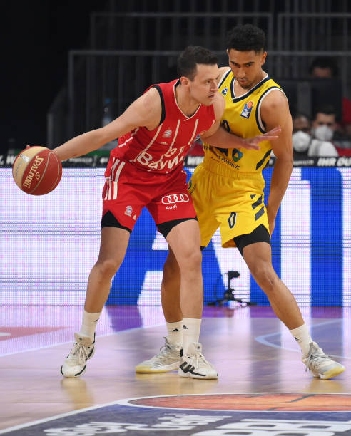 伏的夏天 伏的夏天