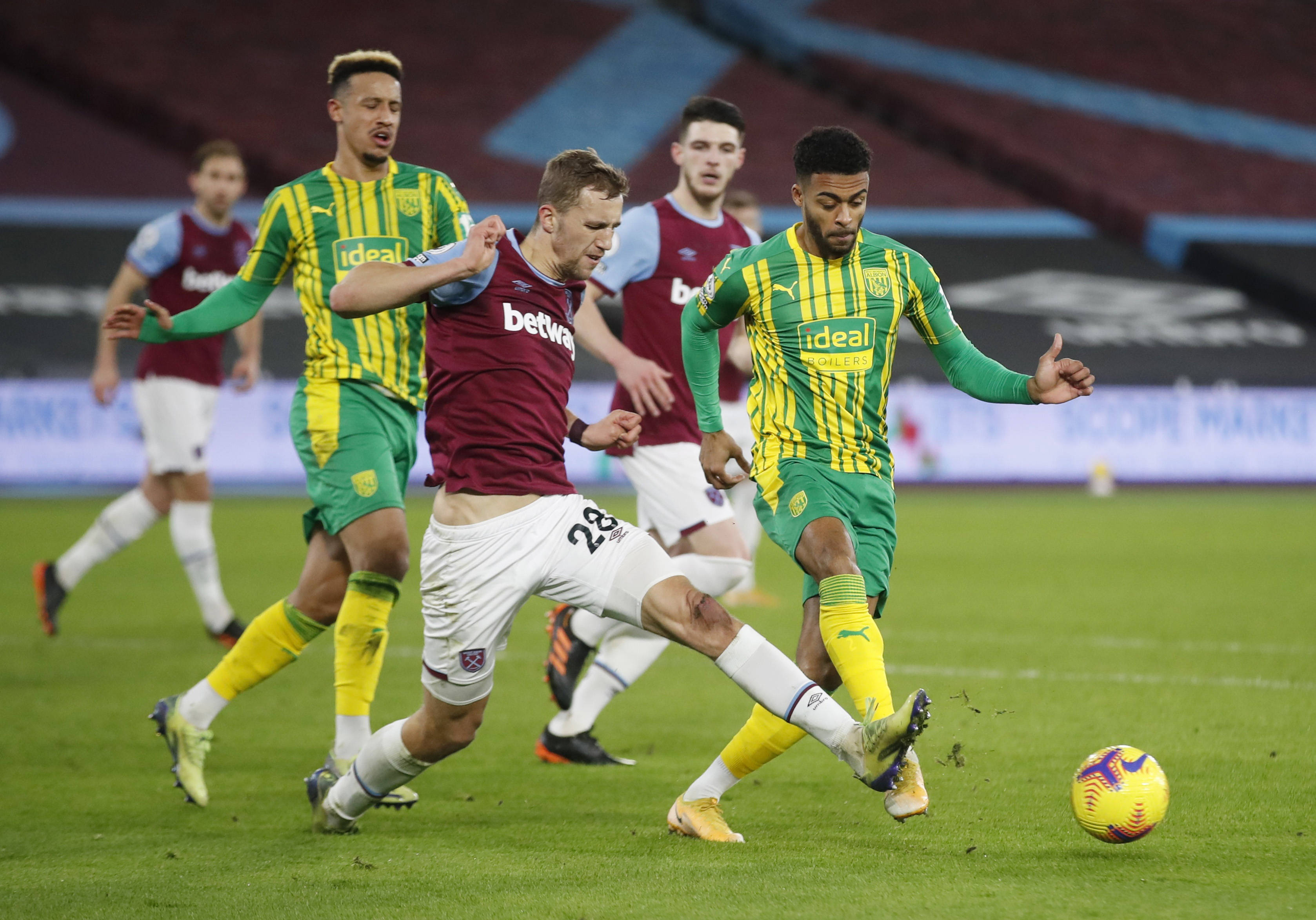 信任方面起 信任方面起