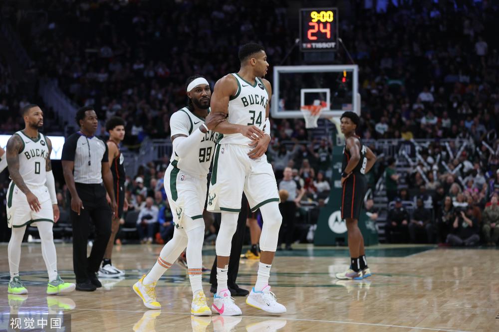 该队在防守 该队在防守