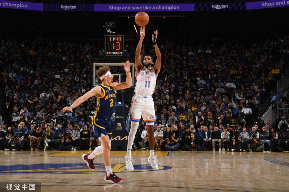 足球联赛中 足球联赛中