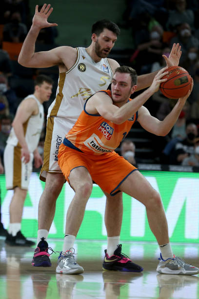 再是个例 再是个例